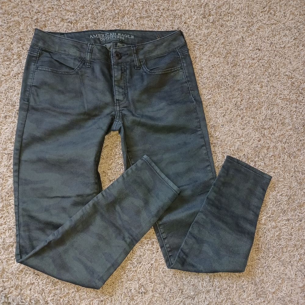 American Eagle Outfitters Women's Camo Jeggings Stretch Skinny Dark Green Jeans